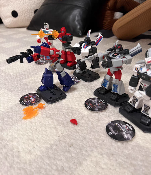 Blokees transformers playing action