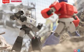Megatron-vs-Optimus-Prime-The-Ultimate-Showdown-in-Transformers-Toys Blokees