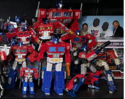 What-s-the-general-consensus-of-the-best-G1-Optimus-figure Blokees