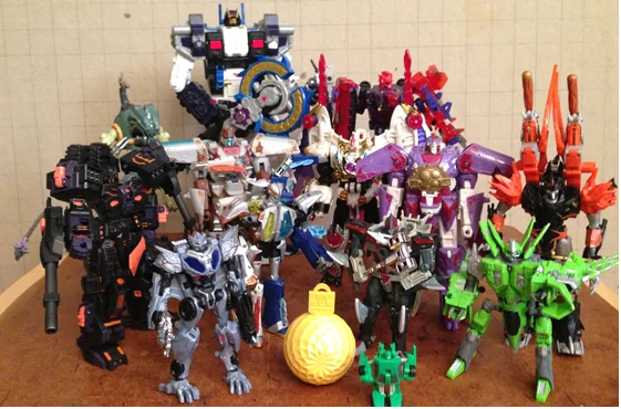 Transformers-13-Primes-Toys-Who-Leads-the-Legendary-Primes Blokees