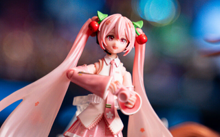 Twin-Tail-Motion-Miku-Action-Toy-Posing-Tricks Blokees