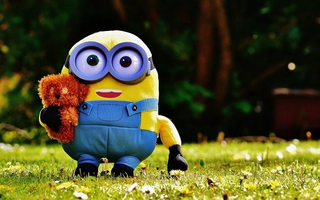 Why-Are-Minions-Yellow-The-Real-Reason-Revealed Blokees